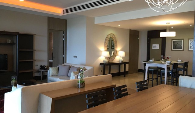 Luxurious Residential Grand Luxxe 3BR/3BA Villa Sleeps 10