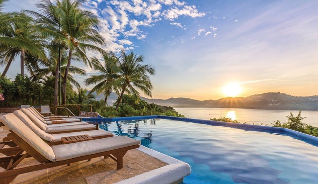 Luxurious Studio Suite at WorldMark Zihuatanejo