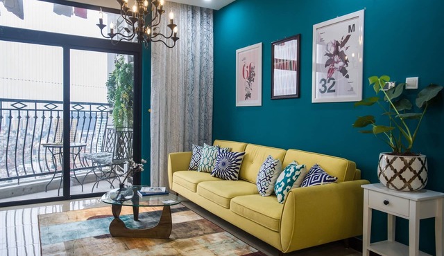 Luxury 2 bedroom-apartment # indoor&outdoor pools # Vinhomes Royal City