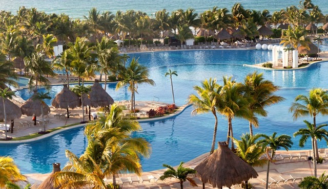 Luxury 2 Bedrooms vacationing resort at Vidanta Riviera Maya