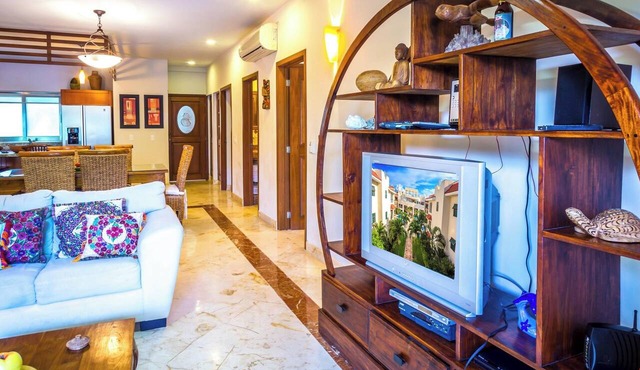 Luxury 3 bedroom Condo in Paseo del Sol by BRIC