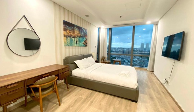 Luxury 4br apart in Landmark 81-11.04