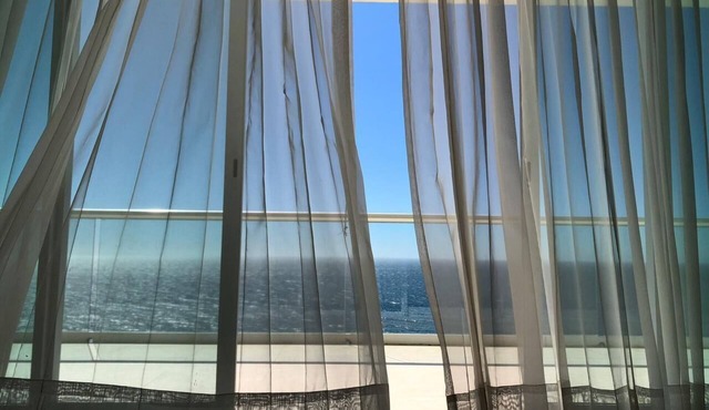 Luxury apartment ocean view 15th floor