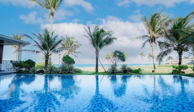Luxury Beachfront Villa with Private Pool in Da Nang, Vietnam
