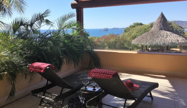 Luxury Condo with astonishing ocean views at Contramar Brisas