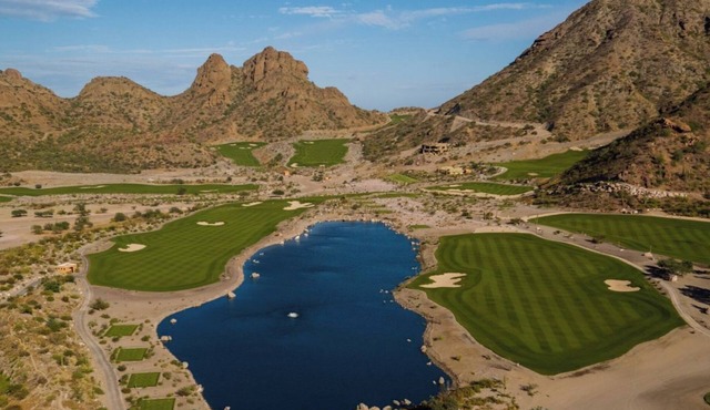 Luxury Oceanfront Escape in Loreto with Spectacular Golf & Views