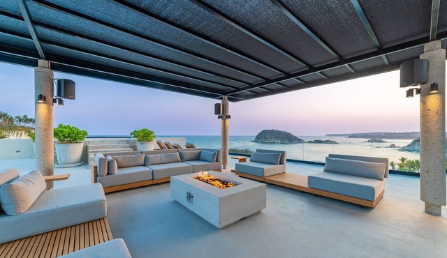Luxury Oceanfront Villa w/Pools & Elevator