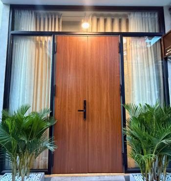 LYLAC Home Saigon COG - Tranquil City Center Wabi Sabi 3BR Townhouse in D1