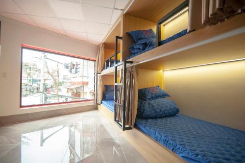 Ma Pi Leng Horizon Hostel - Tour & Motobike rental