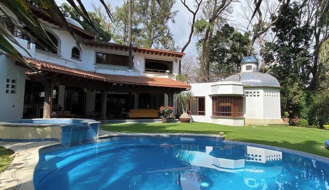 Magestic 4-bedroom house in Cuernavaca