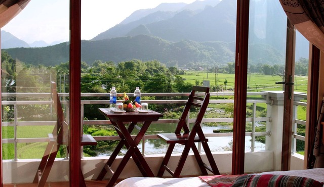 Mai Chau Valley View Hotel