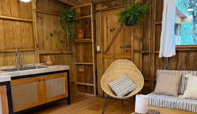 Makä Cabin