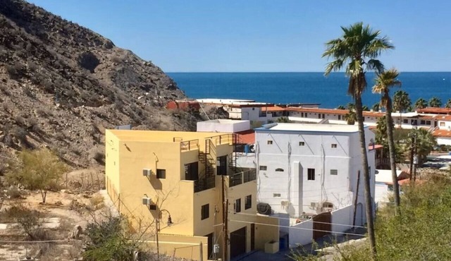 Malecon Retreat - 3BR/5BA