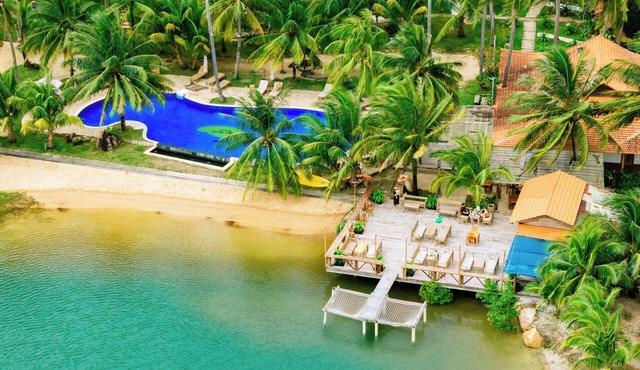 Mango Beach Resort