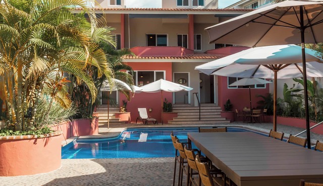 Maravilla condos, 5 units ideal for groups