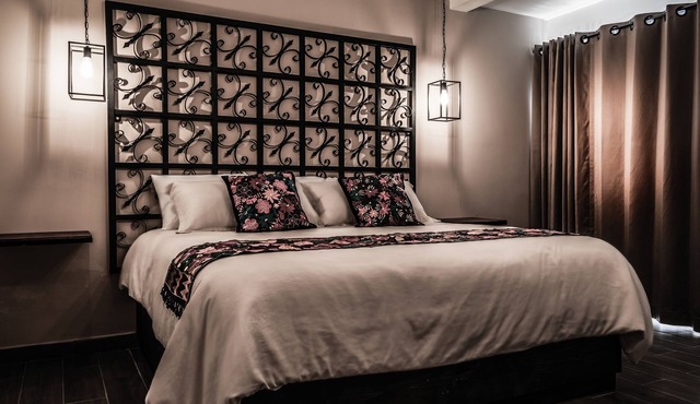 Maria De Nadie Hotel Boutique