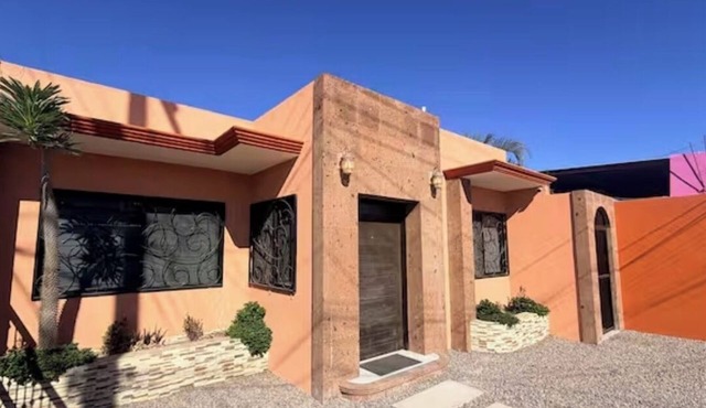 Marlin House - A Local and Cozy Loreto Refuge