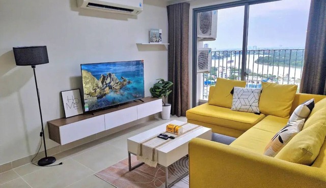 Masteri ThaoDien 3BR in T4 - Free Gym Pool Netflix