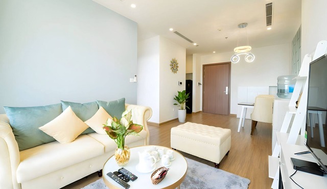 MC Homes - Vinhomes Skylake Apartment
