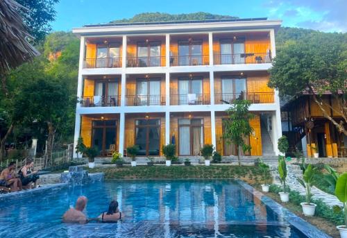 Meadow Mai Chau Homestay
