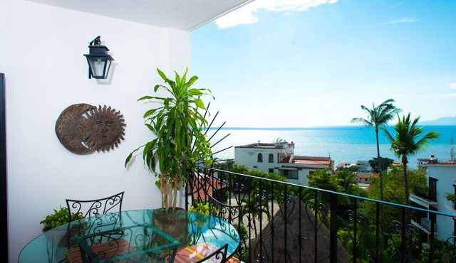 Mexican Jewel - Spectacular Ocean Views in the Heart of Vallarta!