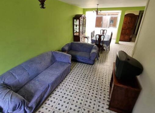 Mi casa cerca de la línea divisoria