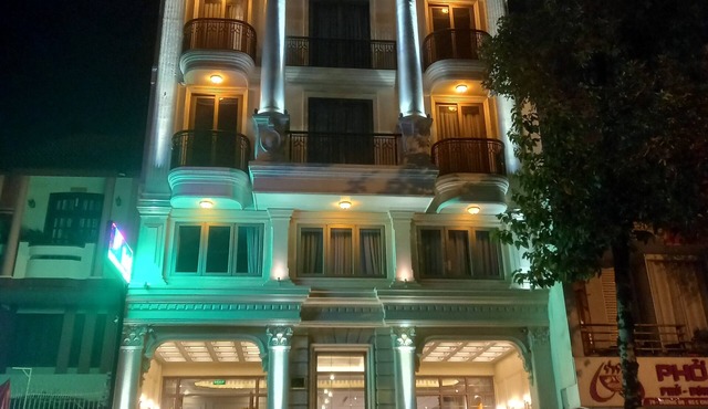 Mia Hotel (Feliz Hotel Binh Duong)