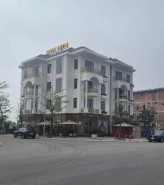 Min Min Hotel