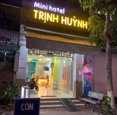 Mini hotel Trịnh Huỳnh