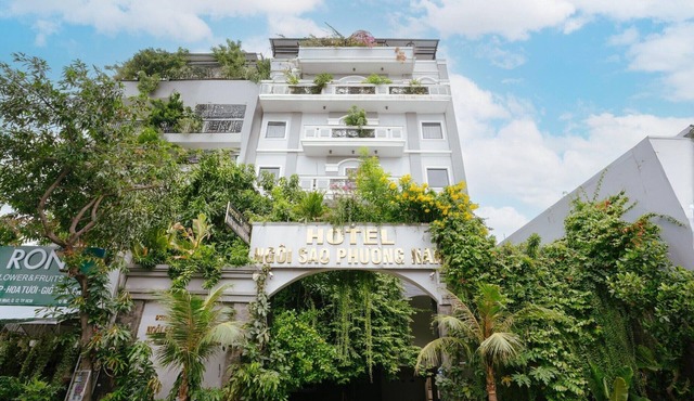 Modern Cozy Suite | Free WiFi & Parking Included