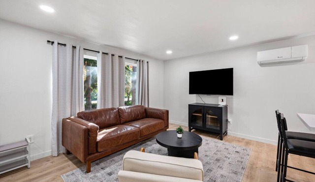Modern & Spacious 3BR Condo
