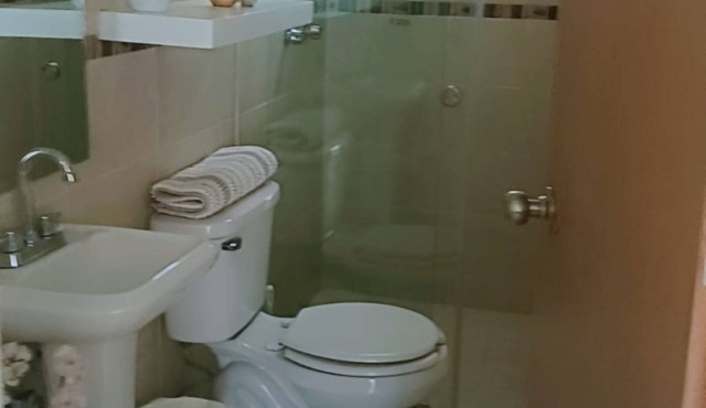 “Moderna Casa Familiar en Tlaquepaque – Comodidad y Estilo”