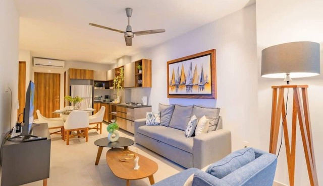 Mountainview Condo in Versalles, Roof Pool!