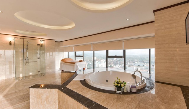 Muong Thanh Song Lam Hotel