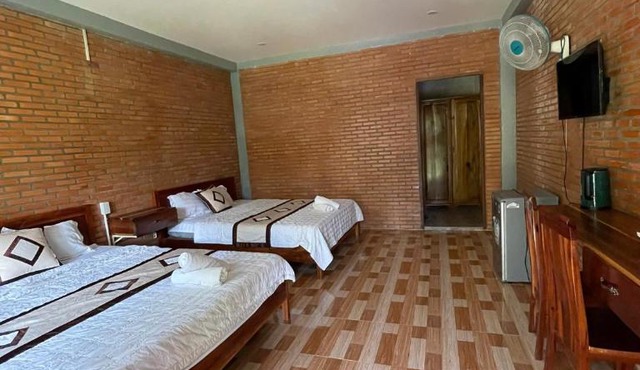 Nắng Homestay