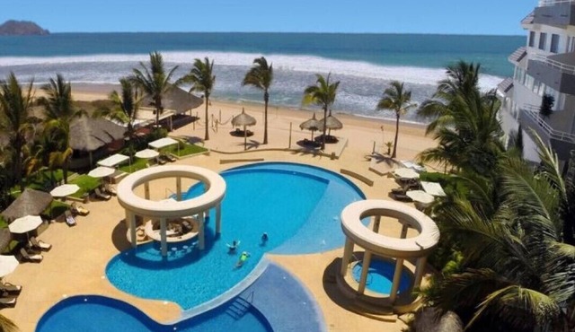New apartment on the beach, Quintas del Mar II