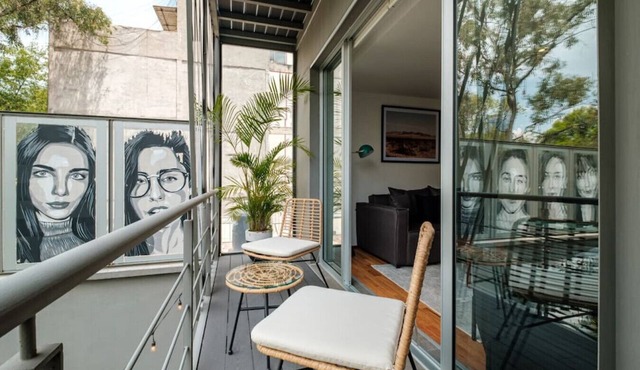 New luxury apartment with View to Parque España