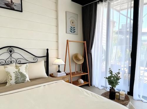 Ngồi nhà bình yên bên bờ biển mỹ khê
