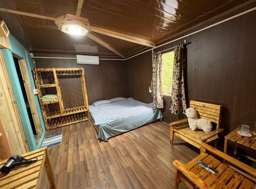 NHÀ CỦA CHI - HOMESTAY Food & Coffee