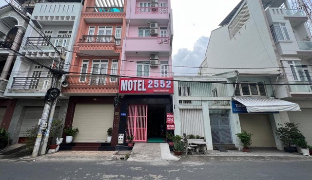 Nhà nghỉ 2552, đường D4 , KDC Võ Thị Sáu , phường Thống Nhất , thành phố Biên Hòa