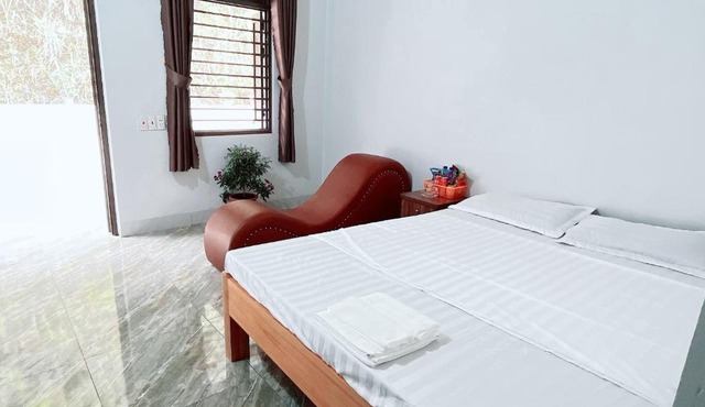 Nhà Nghỉ Tường Vi