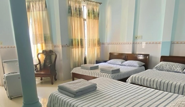 Nhà nghỉ Thái Châu