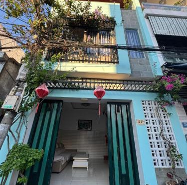 Nhà Nguyên Căn Gần Cầu Rồng Full Nội Thất Phạm Quang Ảnh