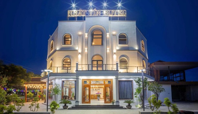 Nhật Tín Hotel