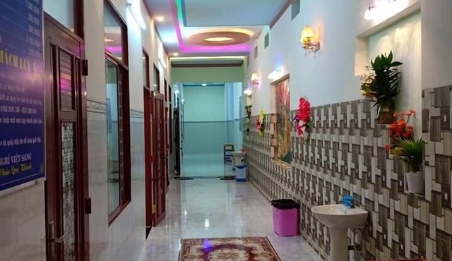 Nha Nghi Viet Sang