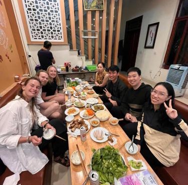 NinhBinh Central Homestay l Green Path