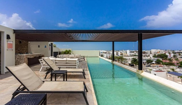 Oasis 24/7 Security Pool Sleeps 6 Walk to 5th Ave