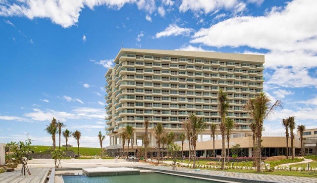 Ocean view suite for 5 ppl at Alma resort