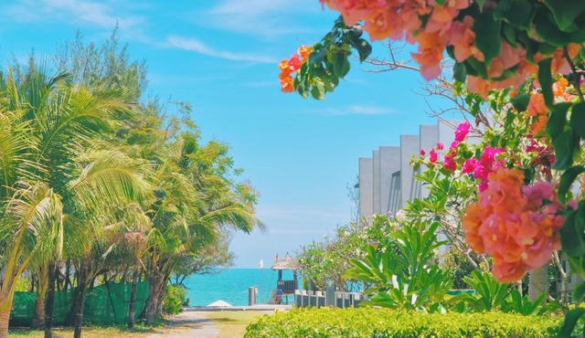 Oceanami Resort Sea View
