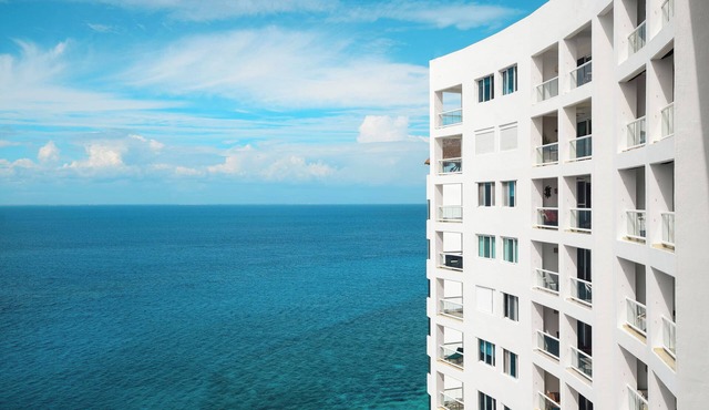 Oceanfront Oasis at Peninsula Grand 13B